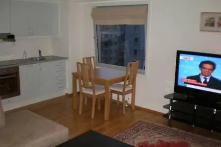 Cosy 3-rooms In Center *